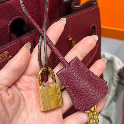 HM BIRKIN 30CM IN SCARLET RED CALFSKIN GOLD HARDWARE
