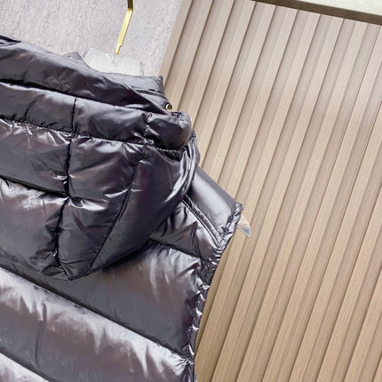 MONCLER SLEEVELESS PUFER JACKET IN BLACK STYLE 10