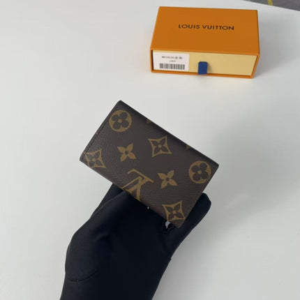 26S HOLDER IN BROWN CANVAS EMBOSSED LOGO