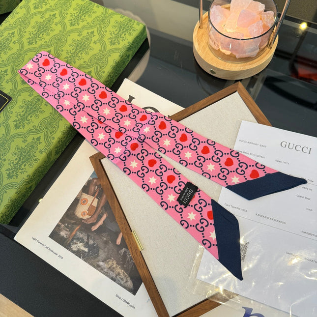 GUCCI 26S TWILLY SCARF 120 IN SILK 395853