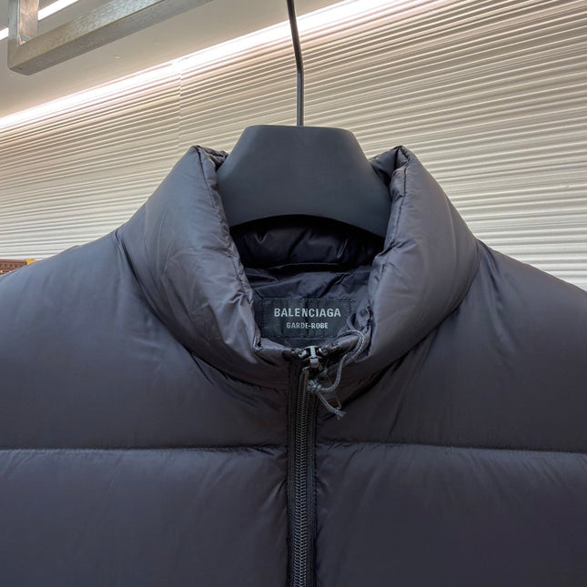 BALENCIAGA 26S SLEEVELESS DOWN PUFFER VEST 283