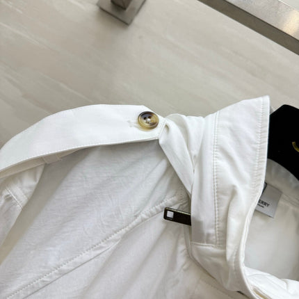 BURBERRY 26S HOODED WINDBREAKER 525