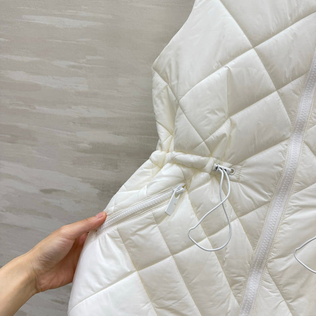 BURBERRY 26S QUILTED COTTON VEST 520