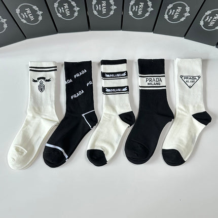 PRADA 26S CREW SOCKS 370248 (1 BOX)