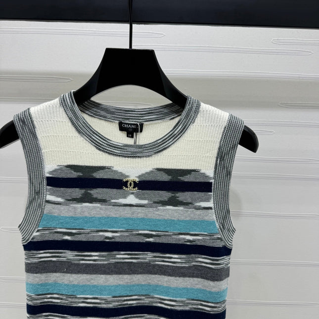 Chanel 25 Sleeveless Striped Top In Blue And Gray