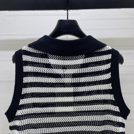 MONCLER 26S SLEEVELESS STRIPED KNIT POLO TOP 675