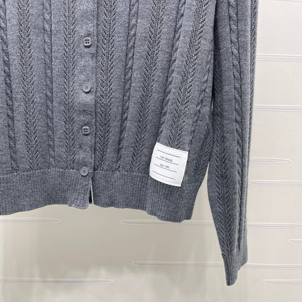 THOM 26S ROUND-NECK KNIT CARDIGAN 302
