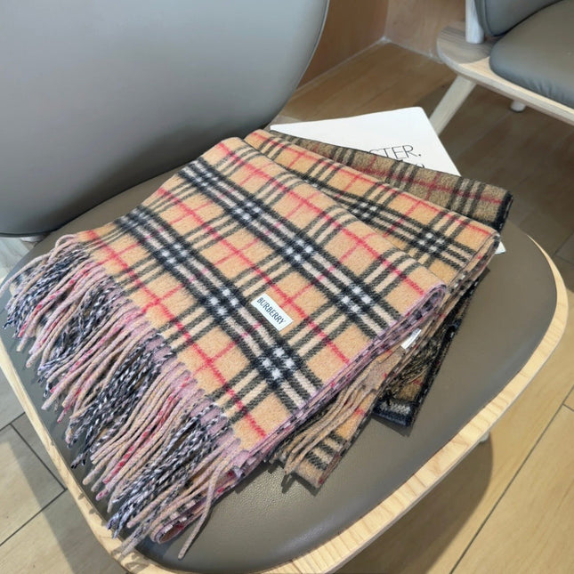 BURBERRY 26S SCARF 180 IN CASHMERE 515739