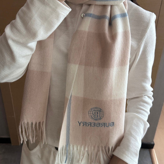 BURBERRY 26S SCARF 180 IN CASHMERE 515752
