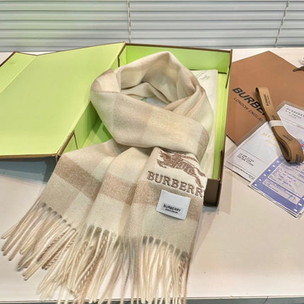 BURBERRY 26S SCARF 180 IN CASHMERE 513798