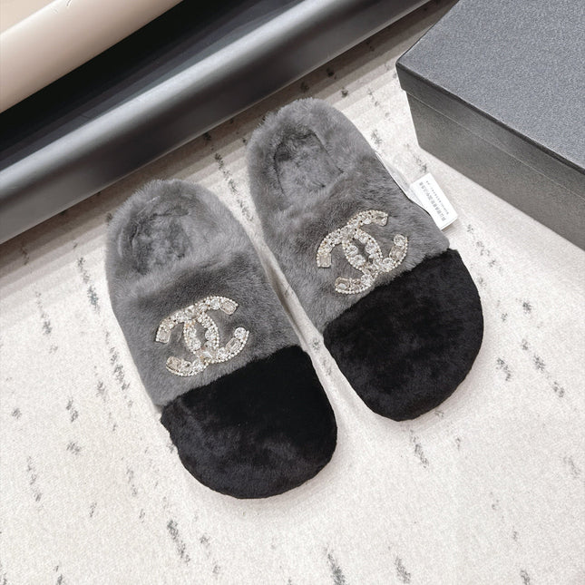 CHANEL 26S MULES IN GREY AND BLACK SHEARLING WITH ROUND TOE