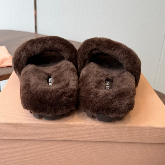 MIUMIU 26S CRYSTAL LOGO SLIDES IN DARK BROWN SHEARLING