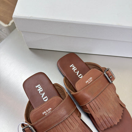 PRADA 25S SHUFFLE LEATHER THONG SANDALS IN SIENNA CALFSKIN