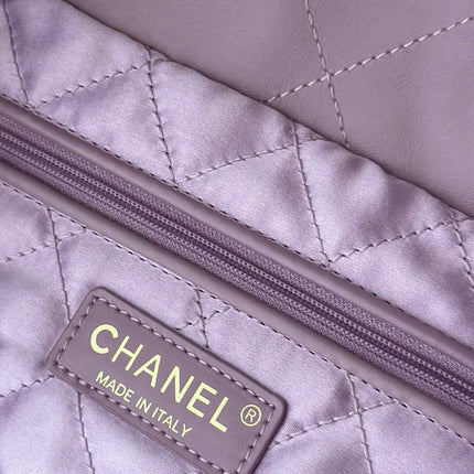 CHANEL 26S 22 BAG 42 IN PURPLE QUILTED SHINY CALFSKIN