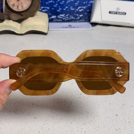 BURBERRY 26S OCTAGON FRAME IN ACETATE 496542
