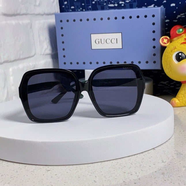 GUCCI 26S SQUARE FRAME IN ACETATE 424622