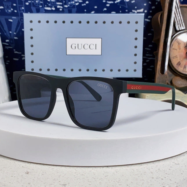 GUCCI 26S SQUARE FRAME IN ACETATE 424644