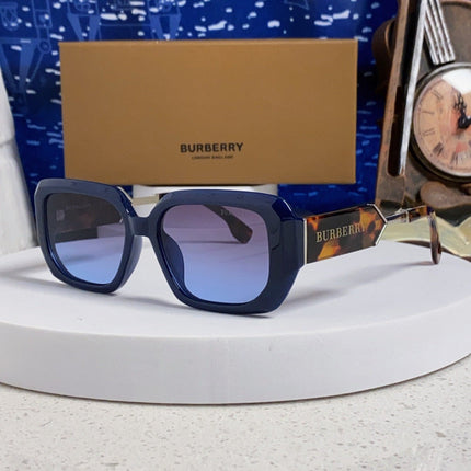 BURBERRY 26S RECTANGLE FRAME IN ACETATE 516290