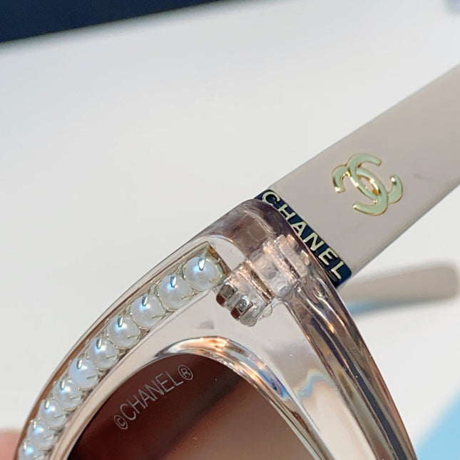 CHANEL 26S BUTTERFLY FRAME IN ACETATE 502959