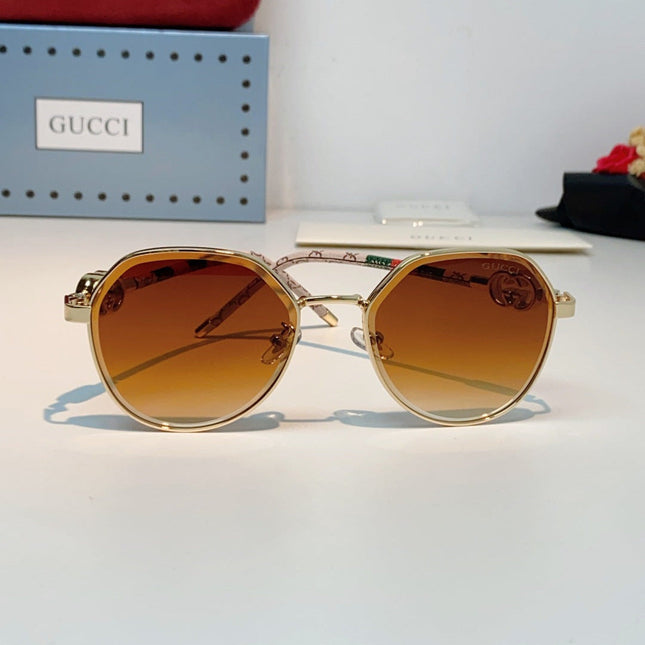 GUCCI 26S POLYGONAL FRAME IN METAL 426442