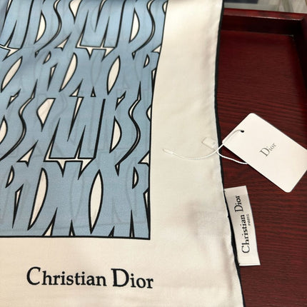 DIOR 26S SCARF 90 IN SILK 435802