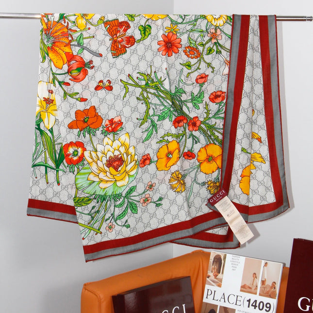 GUCCI 26S SCARF 140 IN CASHMERE AND SILK 504591