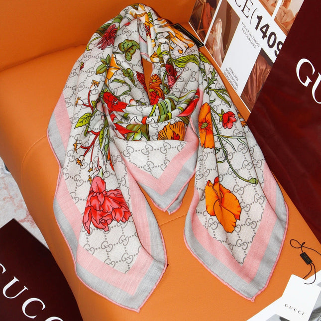 GUCCI 26S SCARF 140 IN CASHMERE AND SILK 504593