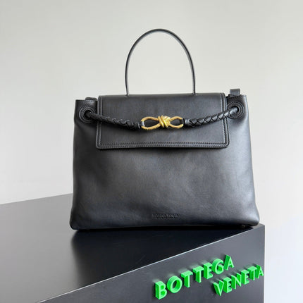 MEDIUM CIAO CIAO 34 IN BLACK CALFSKIN