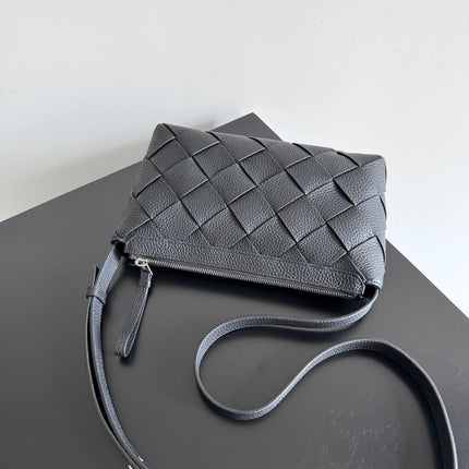 BOTTEGA VENETA 25S DIAGO 25 IN DARK OLIVE GRAY CALFSKIN SILVER HARDWARE