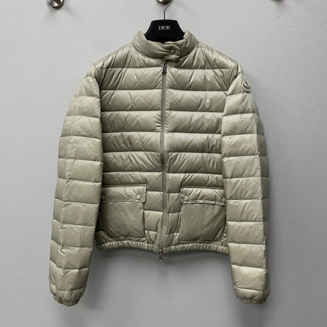 MONCLER 26S SHORT DOWN JACKET 791