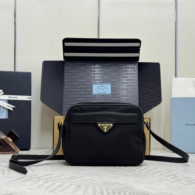 PRADA 25S RE-EDITION 1978 MINI 21 IN BLACK NYLON AND SAFFIANO CALFSKIN