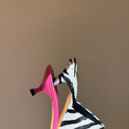 JACQUEMUS 26S DOUBLE-PLATFORM HEEL SANDALS 100 MM IN BLACK & WHITE PONY HAIR