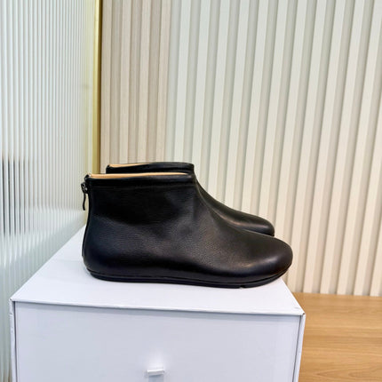 LOEWE 26S FLAT ANKLE BOOTS IN BLACK SMOOTH CALFSKIN