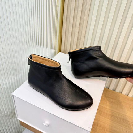 LOEWE 26S FLAT ANKLE BOOTS IN BLACK SMOOTH CALFSKIN