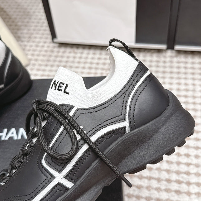 CHANEL 26S PLATFORM SNEAKERS 30 MM IN BLACK CALFSKIN WITH WHITE FABRIC
