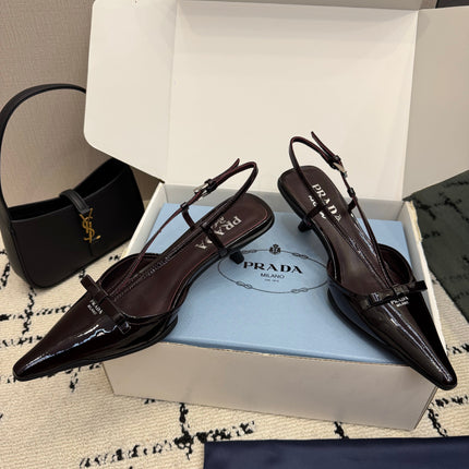 PRADA 26S POINTED TOE SLINGBACK KITTEN HEELS IN BURGUNDY RED PATENT CALFSKIN WITH BOW