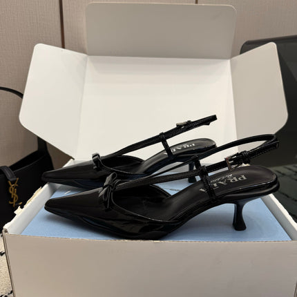 PRADA 26S POINTED TOE SLINGBACK KITTEN HEELS IN BLACK PATENT CALFSKIN WITH BOW