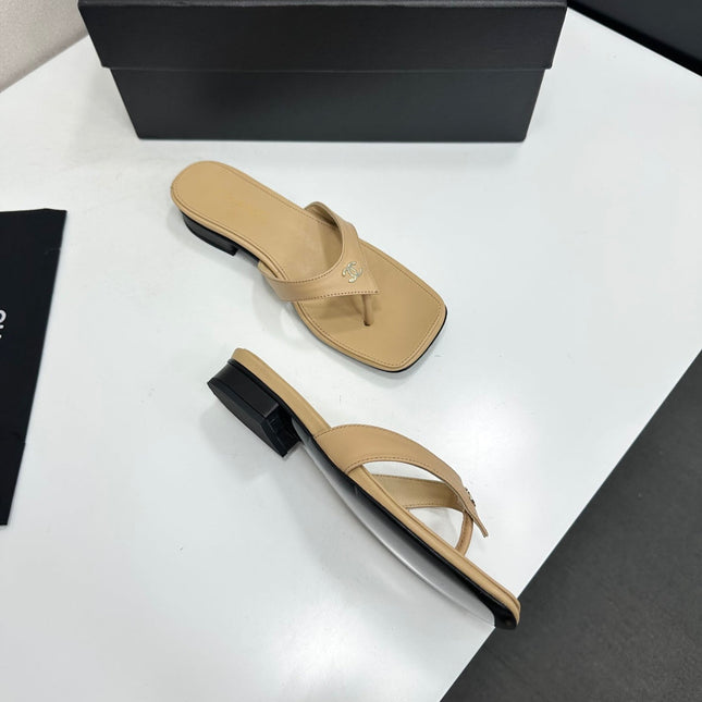 CHANEL 26S THONG SANDALS IN BEIGE LAMBSKIN