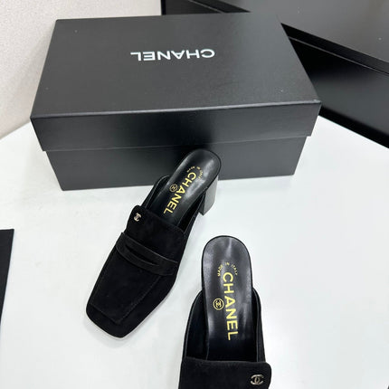 CHANEL 26S MULE PUMPS IN BLACK SUEDE