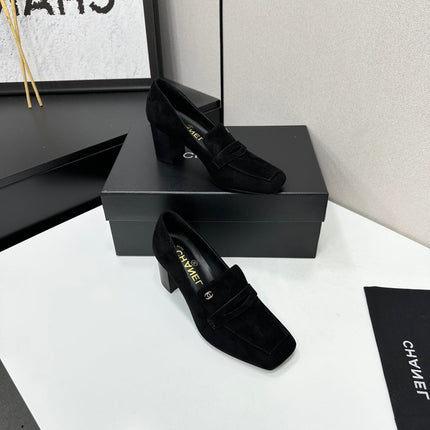 CHANEL 26S LOAFER PUMPS IN BLACK SUEDE