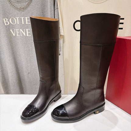 VALENTINO 26S KNEE HIGH BOOTS IN DARK BROWN CALFSKIN WITH PATENT CAP TOE