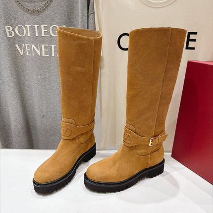 VALENTINO 26S KNEE HIGH BOOTS IN CAMEL BROWN SUEDE WITH LOGO STRAP