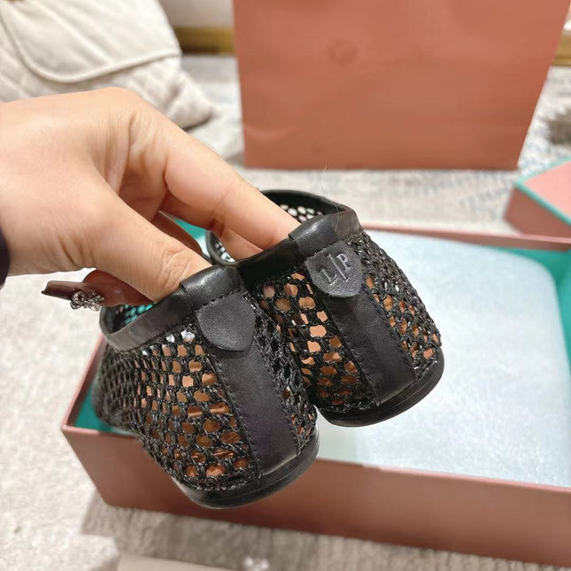 FLAT SHOES IN BLACK MESH FABRIC