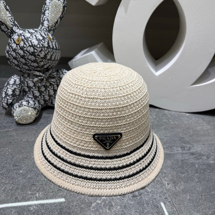 PRADA 26S BUCKET HAT 394443