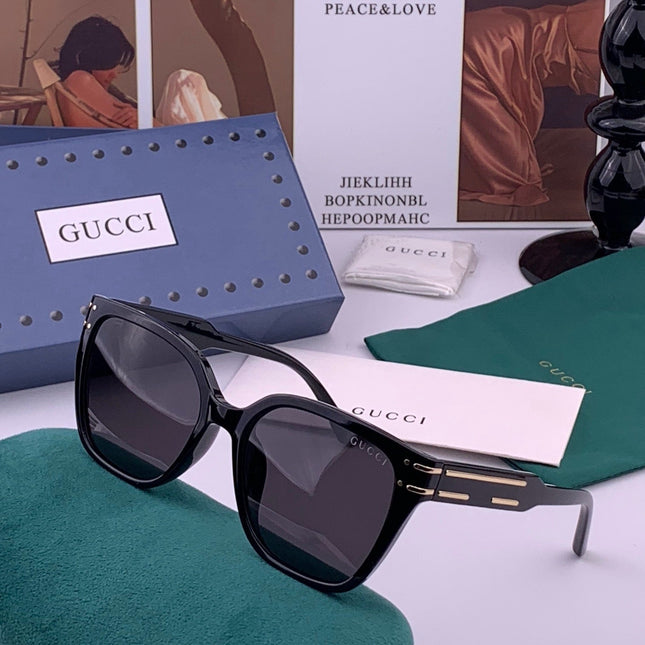 GUCCI 26S SQUARE FRAME IN ACETATE 426551