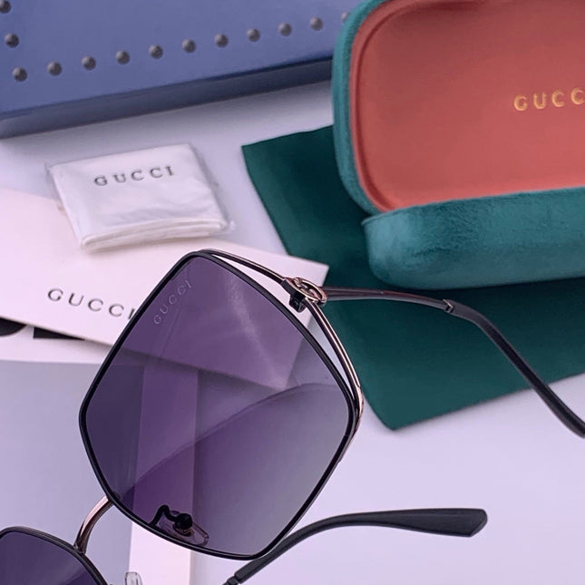 GUCCI 26S SQUARE FRAME IN METAL 426568