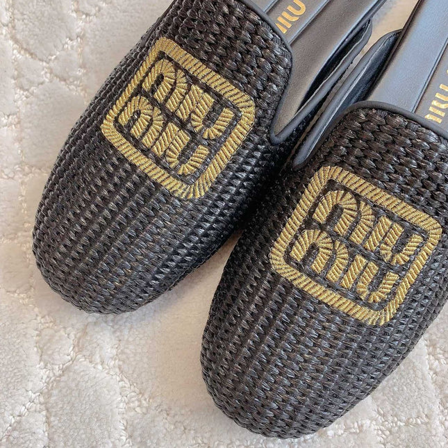 MULES SLIPPERS BLACK STRAW WOVEN