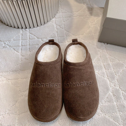 ALASKA SLIPPER IN CHOCOLATE SUEDE