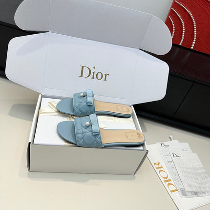 DIOR 26S SLIDE SANDALS IN BLUE QUILTED CALFSKIN WITH BOW