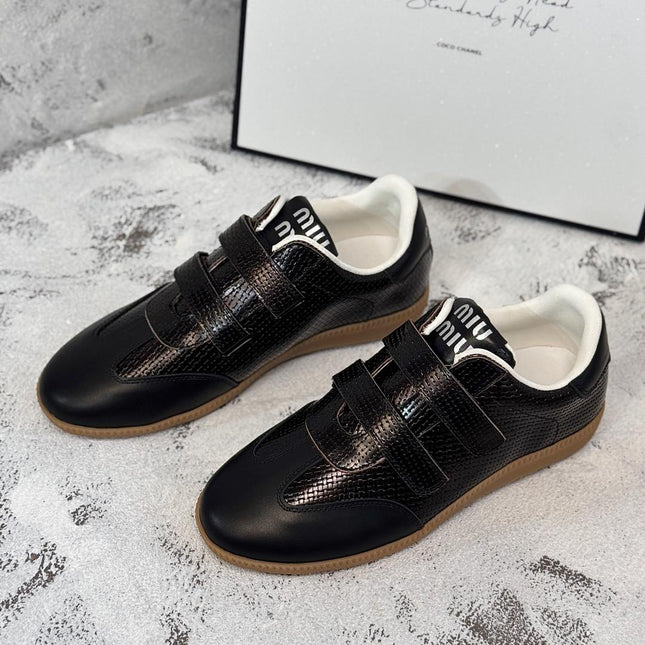 RETRO SNEAKERS WITH RIPTAPE STRAPS IN BLACK LAMBSKIN KNITTED PATTERN